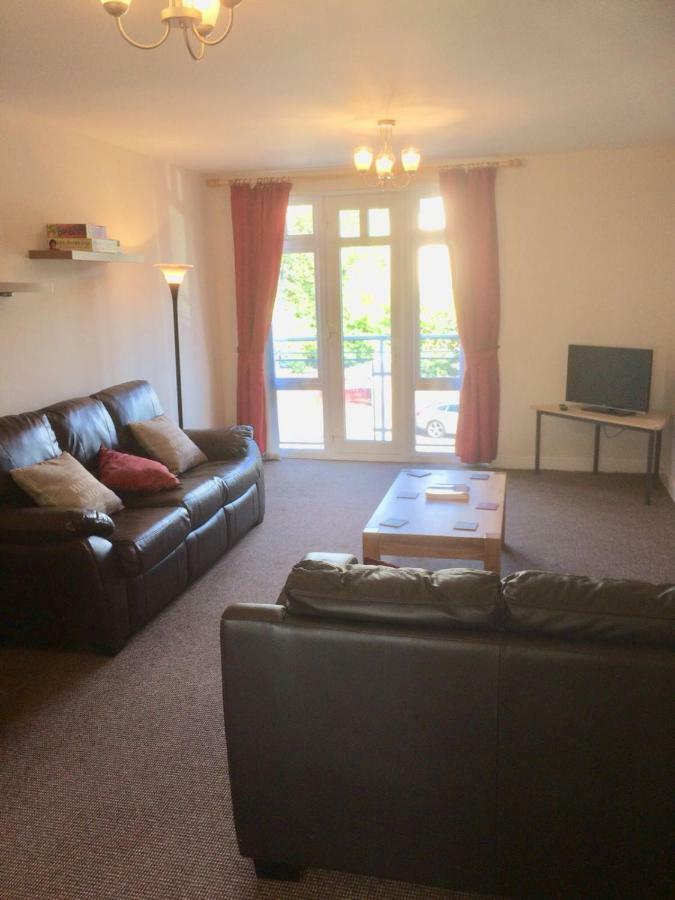 Newry City Centre Apartment Buitenkant foto